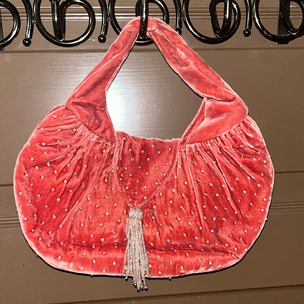 Velvet handbag by Shiraleah